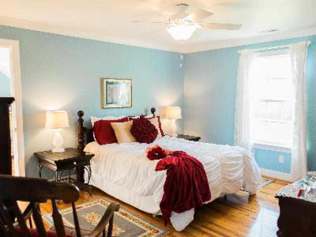 A Mighty Oak B&B Pilot Mountain 部屋 写真